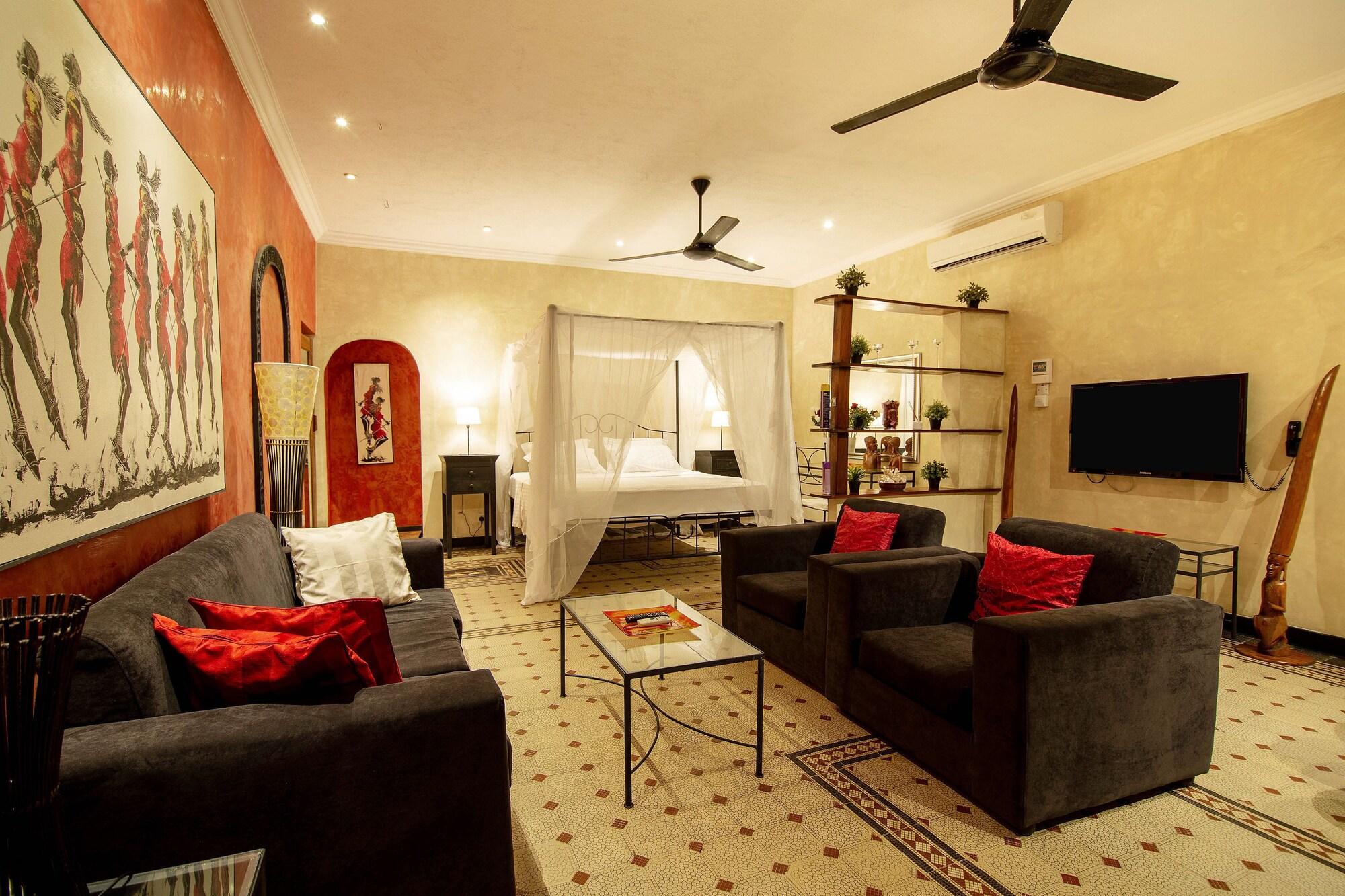 Mediterraneo Boutique Hotel 3*